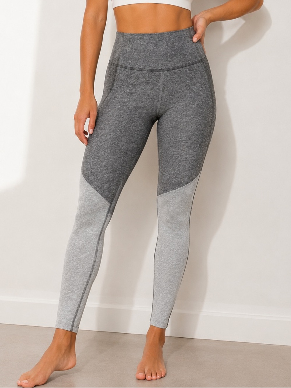Outdoor Voices Colorblock High Rise Leggings Gray Size S EUC